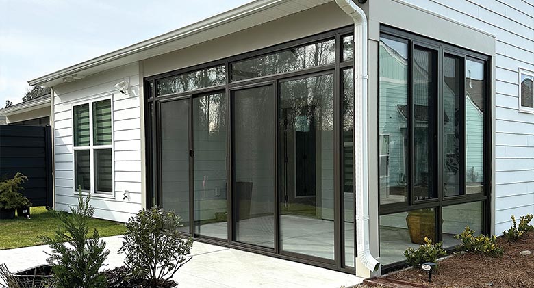 enclosed-porch-patio